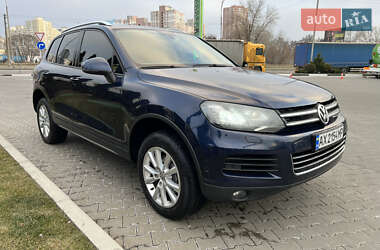 Внедорожник / Кроссовер Volkswagen Touareg 2014 в 