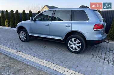 Позашляховик / Кросовер Volkswagen Touareg 2005 в Києві