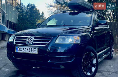 Позашляховик / Кросовер Volkswagen Touareg 2005 в 