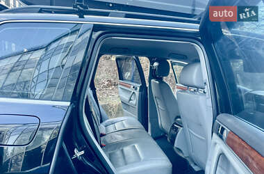 Позашляховик / Кросовер Volkswagen Touareg 2005 в 