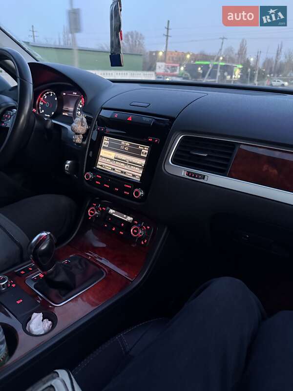Позашляховик / Кросовер Volkswagen Touareg 2012 в Олександрії фото 6 Позашляховик / Кросовер Volkswagen Touareg 2012 в Олександрії