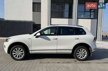 Позашляховик / Кросовер Volkswagen Touareg 2013 в Черкасах