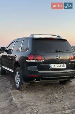 Позашляховик / Кросовер Volkswagen Touareg 2007 в Хмельницькому