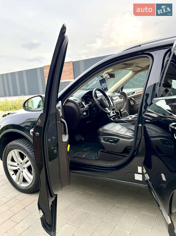 Внедорожник / Кроссовер Volkswagen Touareg 2010 в Хмельницком фото 39 Внедорожник / Кроссовер Volkswagen Touareg 2010 в Хмельницком