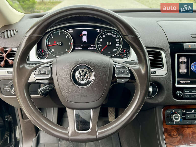 Внедорожник / Кроссовер Volkswagen Touareg 2010 в Хмельницком фото 54 Внедорожник / Кроссовер Volkswagen Touareg 2010 в Хмельницком