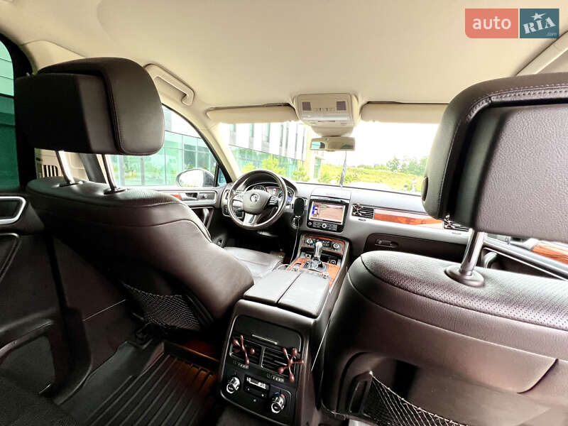 Внедорожник / Кроссовер Volkswagen Touareg 2010 в Хмельницком фото 61 Внедорожник / Кроссовер Volkswagen Touareg 2010 в Хмельницком