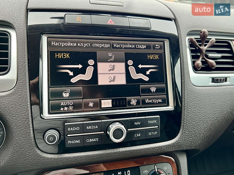 Внедорожник / Кроссовер Volkswagen Touareg 2010 в Хмельницком фото 71 Внедорожник / Кроссовер Volkswagen Touareg 2010 в Хмельницком