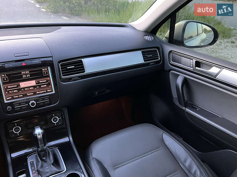 Позашляховик / Кросовер Volkswagen Touareg 2013 в Тернополі фото 113 Позашляховик / Кросовер Volkswagen Touareg 2013 в Тернополі
