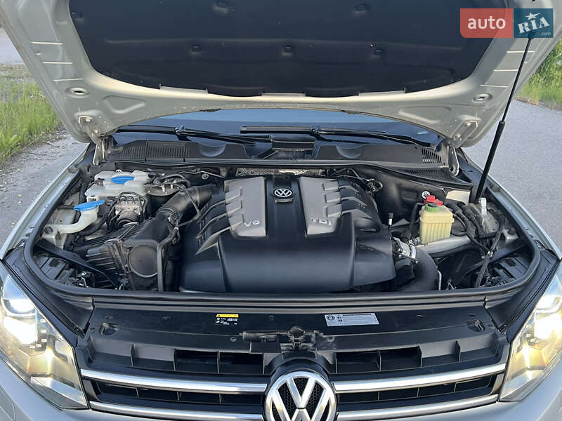 Позашляховик / Кросовер Volkswagen Touareg 2013 в Тернополі фото 122 Позашляховик / Кросовер Volkswagen Touareg 2013 в Тернополі