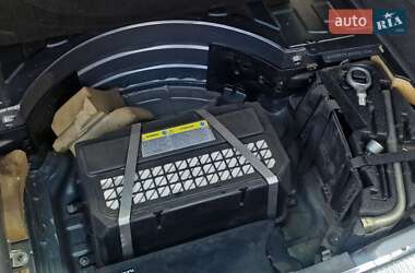 Внедорожник / Кроссовер Volkswagen Touareg 2006 в 