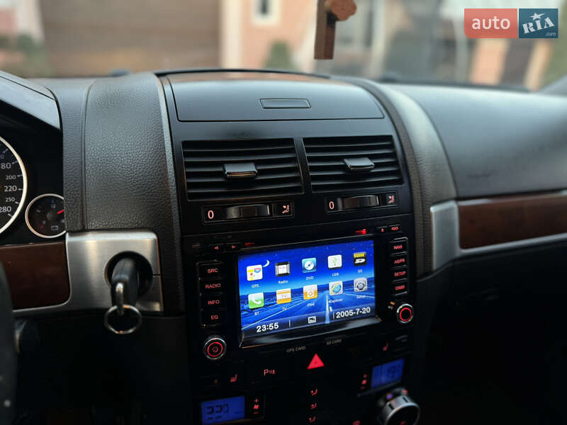 Внедорожник / Кроссовер Volkswagen Touareg 2007 в Черновцах