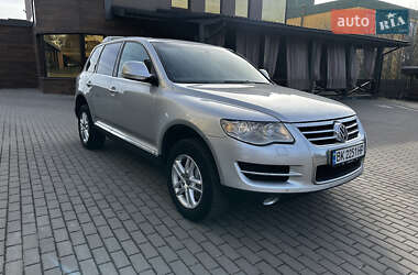 Внедорожник / Кроссовер Volkswagen Touareg 2008 в 