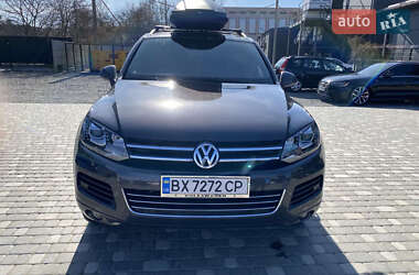 Позашляховик / Кросовер Volkswagen Touareg 2011 в Хмельницькому