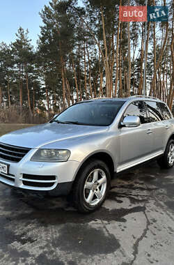 Позашляховик / Кросовер Volkswagen Touareg 2005 в 