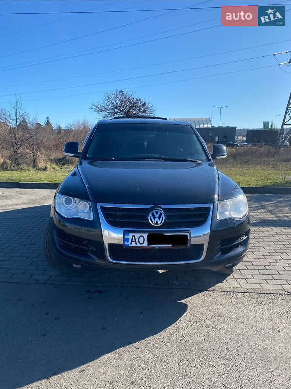 Внедорожник / Кроссовер Volkswagen Touareg 2007 в Мукачево