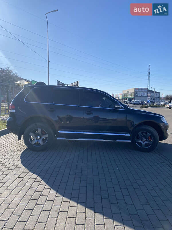 Внедорожник / Кроссовер Volkswagen Touareg 2007 в Мукачево