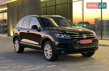 Позашляховик / Кросовер Volkswagen Touareg 2011 в Ужгороді