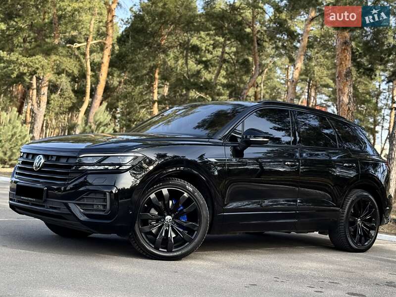 Внедорожник / Кроссовер Volkswagen Touareg 2023 в 