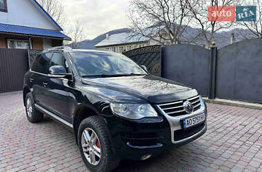 Внедорожник / Кроссовер Volkswagen Touareg 2008 в Дубовом