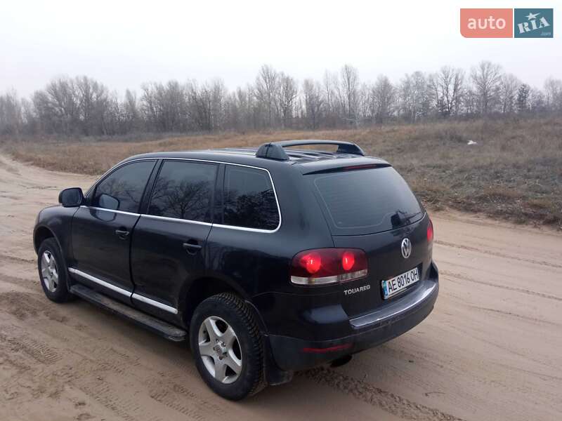 Позашляховик / Кросовер Volkswagen Touareg 2006 в Кам'янському