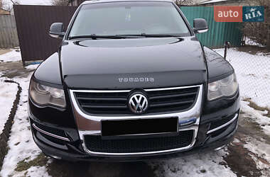 Внедорожник / Кроссовер Volkswagen Touareg 2007 в 
