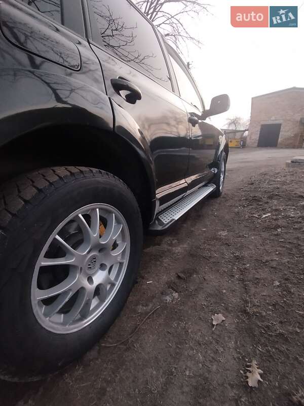 Внедорожник / Кроссовер Volkswagen Touareg 2006 в Звягеле