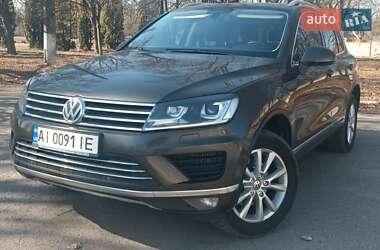 Позашляховик / Кросовер Volkswagen Touareg 2017 в Ставищі