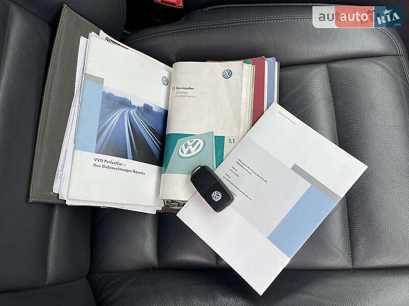 Внедорожник / Кроссовер Volkswagen Touareg 2006 в Киеве