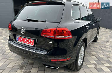 Внедорожник / Кроссовер Volkswagen Touareg 2013 в 