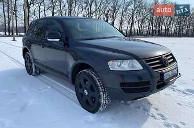 Позашляховик / Кросовер Volkswagen Touareg 2003 в Сумах