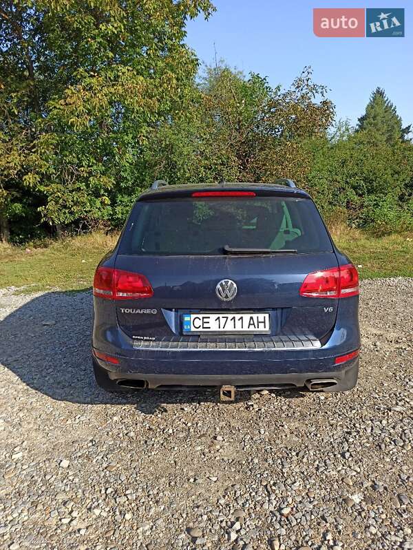 Позашляховик / Кросовер Volkswagen Touareg 2014 в Львові