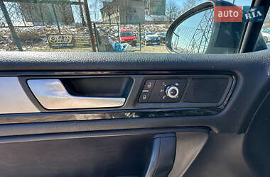 Внедорожник / Кроссовер Volkswagen Touareg 2014 в 