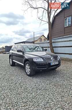Внедорожник / Кроссовер Volkswagen Touareg 2005 в 