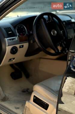 Внедорожник / Кроссовер Volkswagen Touareg 2008 в 