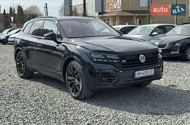 Внедорожник / Кроссовер Volkswagen Touareg 2019 в Бердичеве