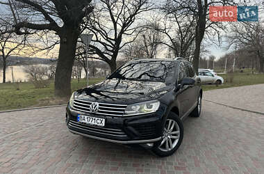 Volkswagen Touareg 2015