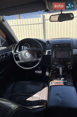 Позашляховик / Кросовер Volkswagen Touareg 2008 в 