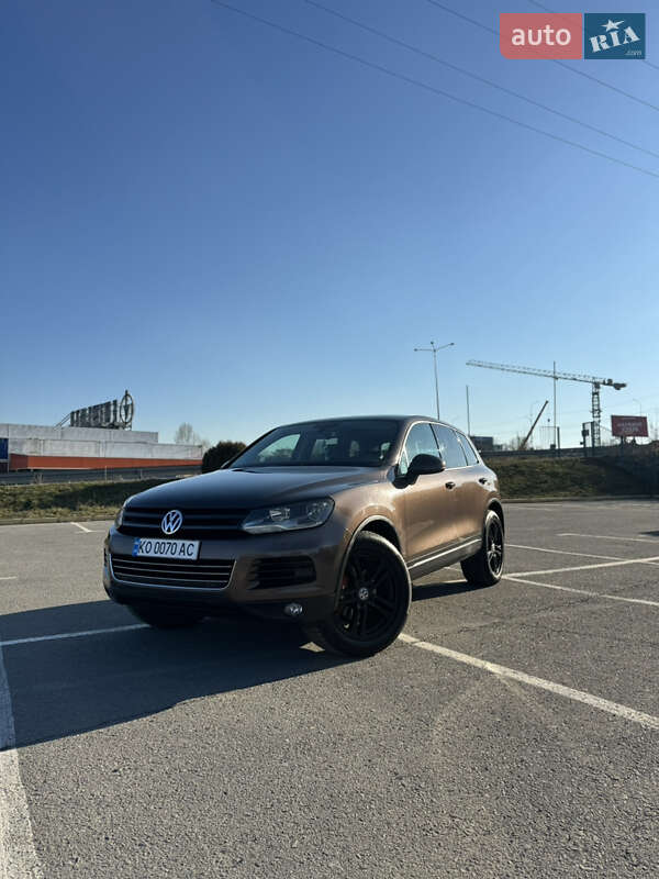 Позашляховик / Кросовер Volkswagen Touareg 2011 в Ужгороді фото 3 Позашляховик / Кросовер Volkswagen Touareg 2011 в Ужгороді