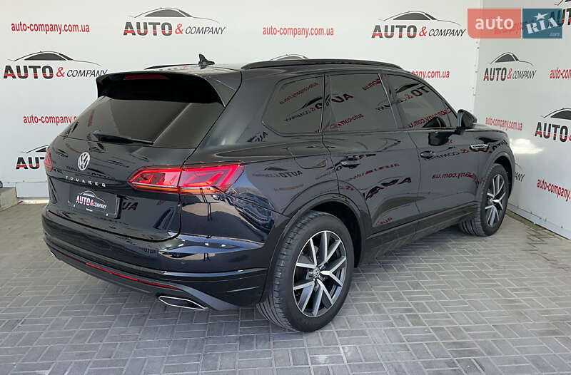Позашляховик / Кросовер Volkswagen Touareg 2019 в Львові