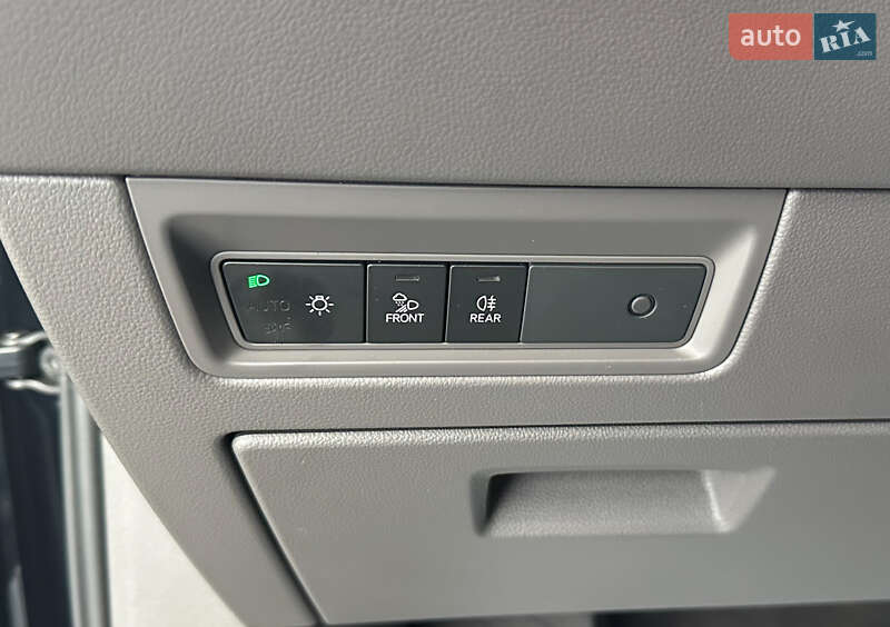 Позашляховик / Кросовер Volkswagen Touareg 2019 в Львові