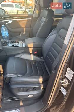 Внедорожник / Кроссовер Volkswagen Touareg 2022 в Полтаве