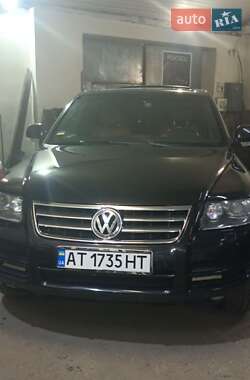 Внедорожник / Кроссовер Volkswagen Touareg 2006 в 
