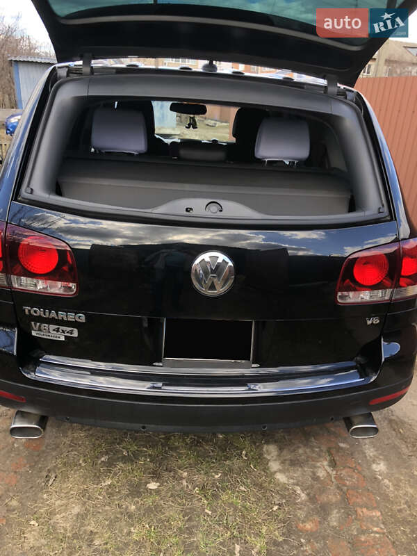 Позашляховик / Кросовер Volkswagen Touareg 2007 в Сумах