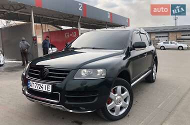 Внедорожник / Кроссовер Volkswagen Touareg 2005 в Калуше