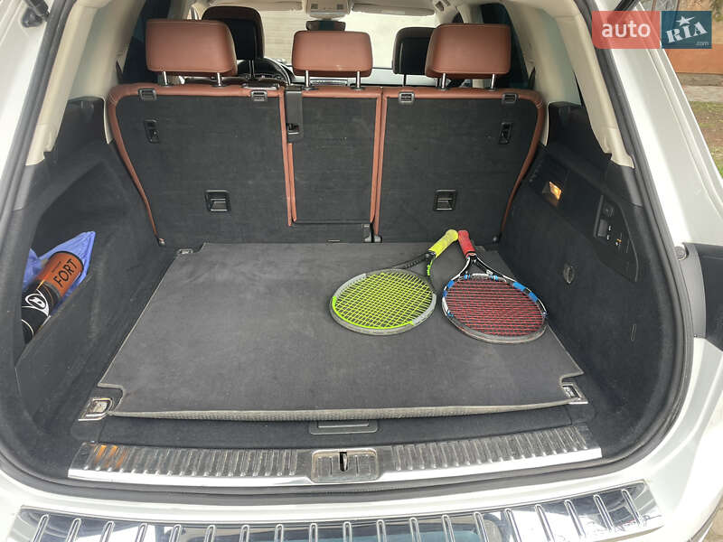 Внедорожник / Кроссовер Volkswagen Touareg 2018 в Ивано-Франковске