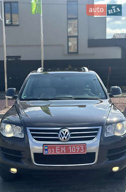 Внедорожник / Кроссовер Volkswagen Touareg 2008 в 