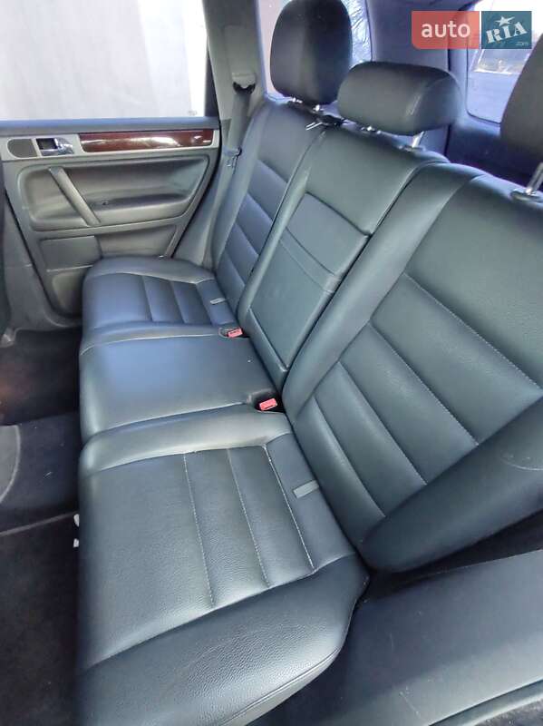 Позашляховик / Кросовер Volkswagen Touareg 2009 в Києві фото 14 Позашляховик / Кросовер Volkswagen Touareg 2009 в Києві