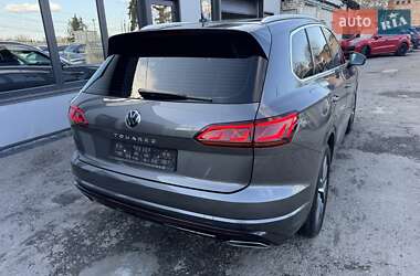 Внедорожник / Кроссовер Volkswagen Touareg 2022 в 