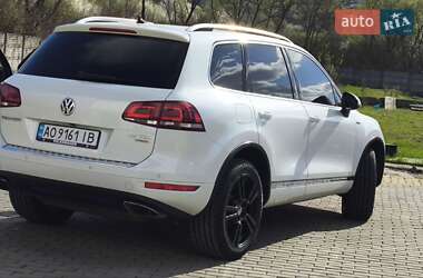 Внедорожник / Кроссовер Volkswagen Touareg 2014 в 