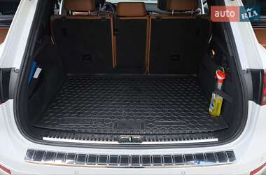 Внедорожник / Кроссовер Volkswagen Touareg 2014 в 